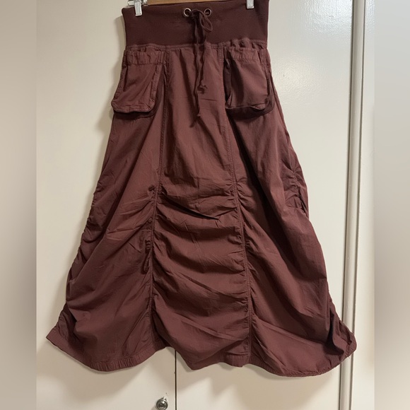 XCVI SKIRT - Picture 3 of 8